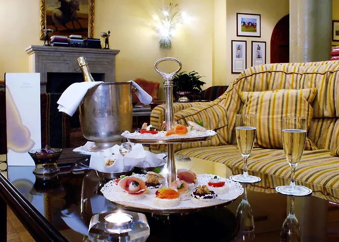 Hotel The Duke